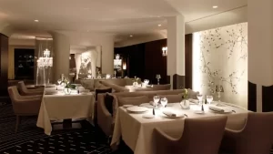 Кои са 10-те най-скъпи ресторанти в света? - most expensive restaurants maison pic valence paris france