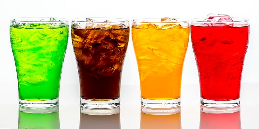 Как подсладените напитки вредят на нашето здраве?