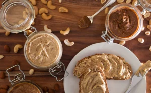 10 межднинни закуски за бременни - bread nut butter