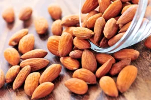 10 храни, които понижават холестерола - raw food almond food nut snack