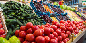 ГМО храни - плюсове и мунуси - what are gmo foods.960 715x358 1