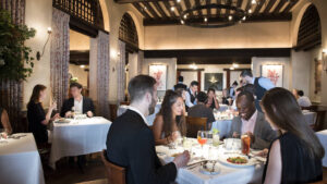 Кои са 10-те най-емблематични ресторанта в Ню Йорк - image 3