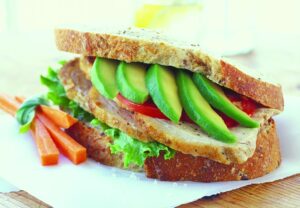 4 диетични рецепти за обяд - fresh california avocado and turkey sandwich 1