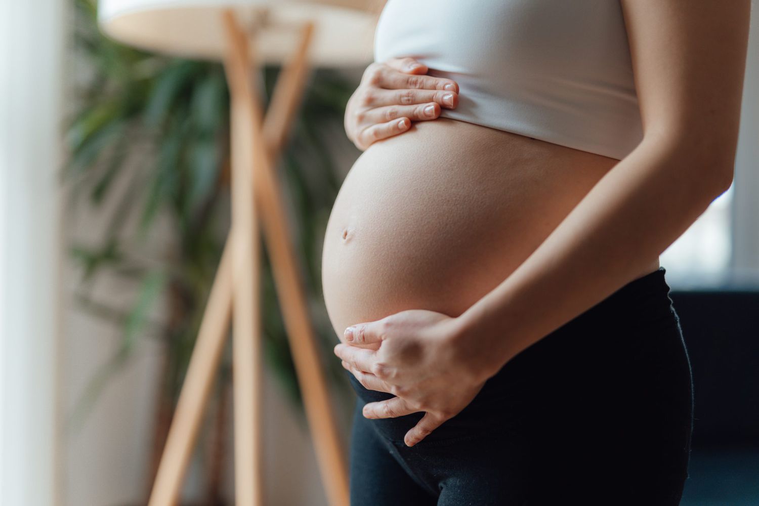 Как да се справим с влошения апетит през бременността?