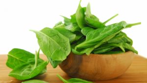 9 пролетни храни, даряващи здраве - 960 540 spanak salata zelenchuci