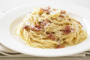 Кои са най-популярните италиански ястия? - carbonara sauce 28894 1