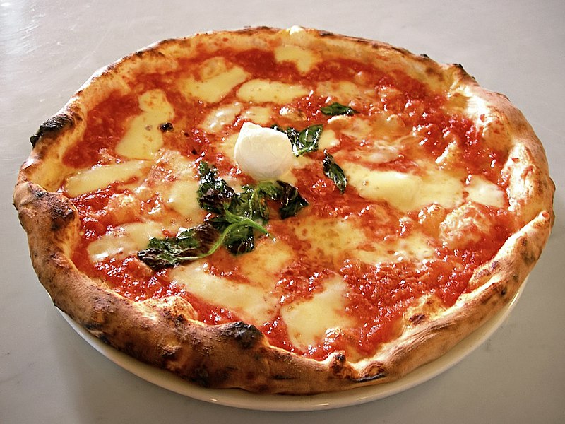 Кои са най-популярните италиански ястия?