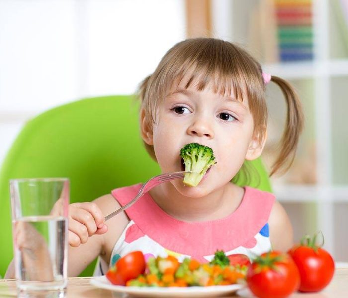 Kак да научим децата си да ядат здравословни храни - 309721823 h
