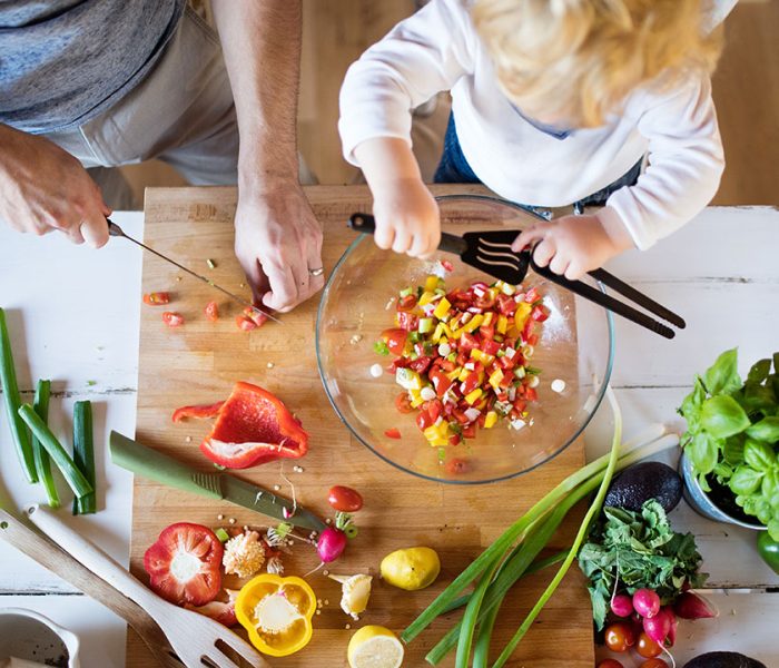 Как да се мотивирате да готвите у дома - cooking activity wide