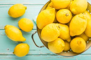 Детокс диета с лимон - ефективна ли е или по-скоро вредна? - ways to use lemon around the house lead getty 0823 7c6c904ee7374abeb2cb257e8d398b91